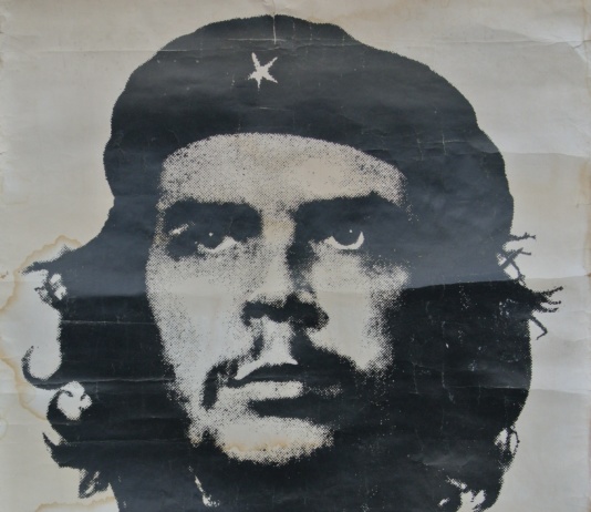 CJT poster Revolutionary press Che