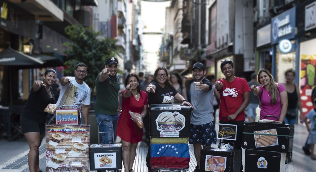 Venezuelans have established small businesses in Buenos Aires. Image: Tricolor