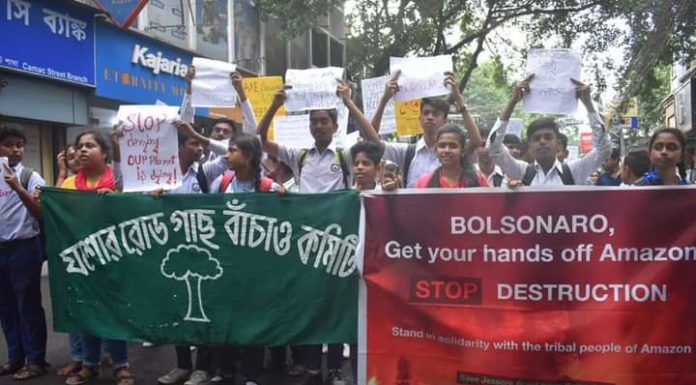members of Gachh Banchao demonstrate outside the Brazilian consulate in Kolkata. Image: Mehanati
