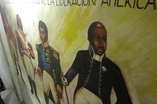 Museum Muntú Bantú menyajikan nilai-nilai yang menginspirasi para pahlawan seperti Toussaint Louverture - penulis Revolusi Haiti, dan pemikir, politisi, dan tentara Afro-Kolombia yang paling terkemuka, serta pemimpin gerakan global seperti Nelson Mandela dan Martin Luther King Jr., menurut Jaime Arocha.  Kredit: Jaime Arocha