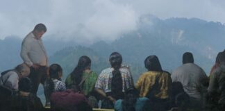 On 22 January 2025, a community of families living near Tucurú, Alta Verapaz, was forcibly displaced from the land they had been inhabiting. Denominated unofficially as Lajeb Kej, this Maya Q’eqchi community has had to vacate their home after years of legal and social struggle to defend their rights to land, housing, and health.