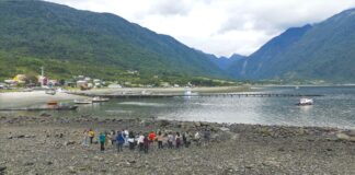 Chile: the Indigenous women defending the Sea Part of the network looking at stone corrals, structures traditionally used in coastal or river areas to trap or concentrate fish and shellfish as the tides rise and fall. This is an ancestral fishing technique used by many Indigenous peoples and coastal communities.