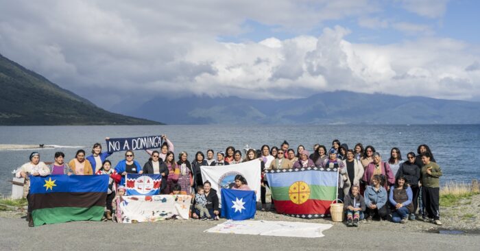 Part of the Network of Indigenous Women for the Defence of the Sea and their children at their National Meeting in Buill, Chaitén, March 2025