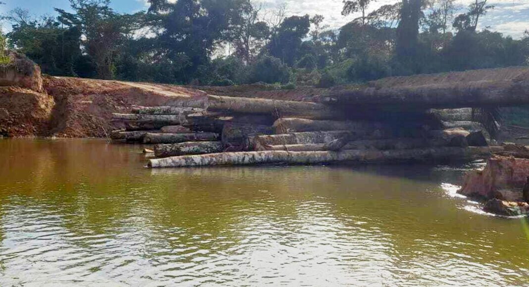 Peru Mashco Piro illegal bridge